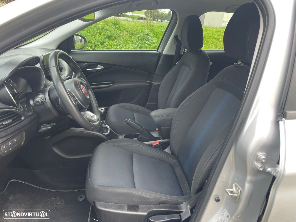 Fiat Tipo Station Wagon 1.0 GSE T3 City Life - 9