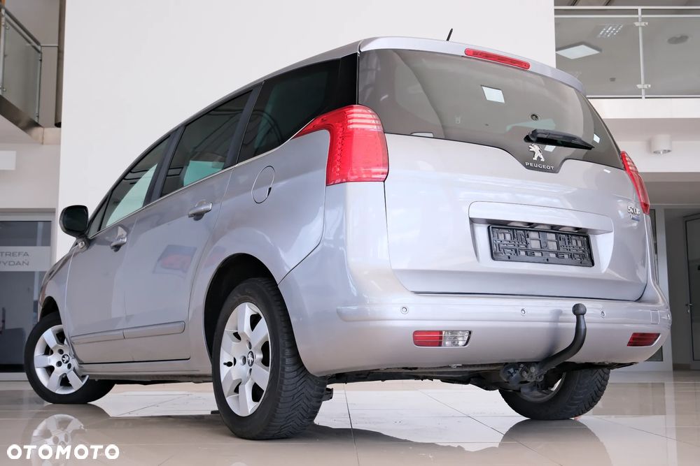 Peugeot 5008 - 14