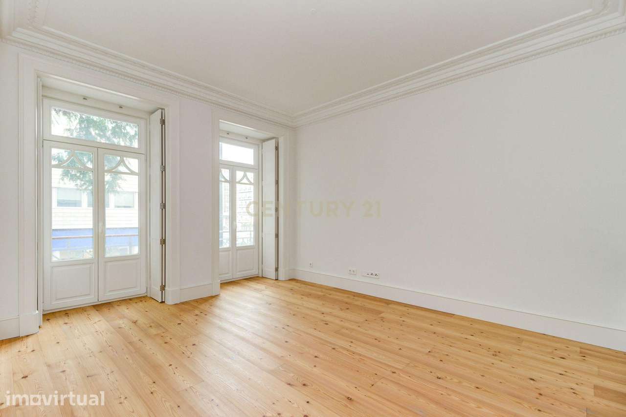 Apartamento T1 novo - Avenidas Novas. - Grande imagem: 2/25