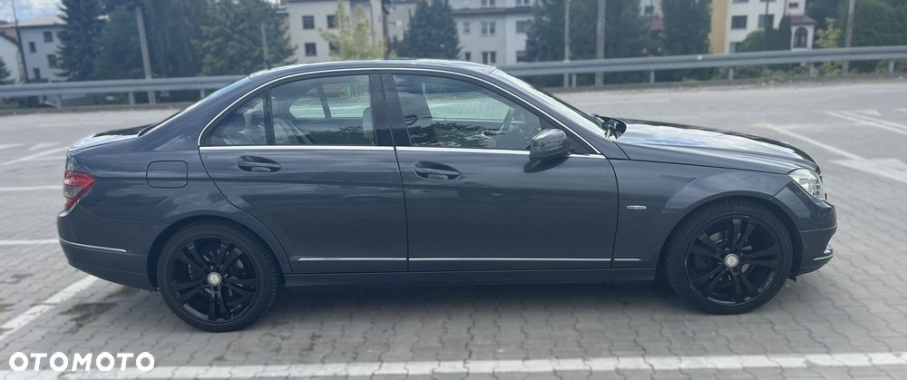 Mercedes-Benz Klasa C 200 CDI DPF Automatik BlueEFFICIENCY Avantgarde - 4
