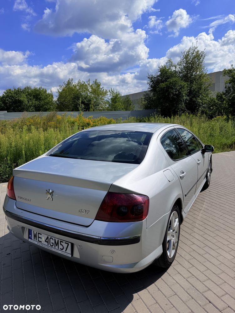 Peugeot 407 - 3
