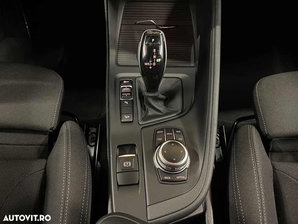 BMW X1 xDrive20i AT - 21
