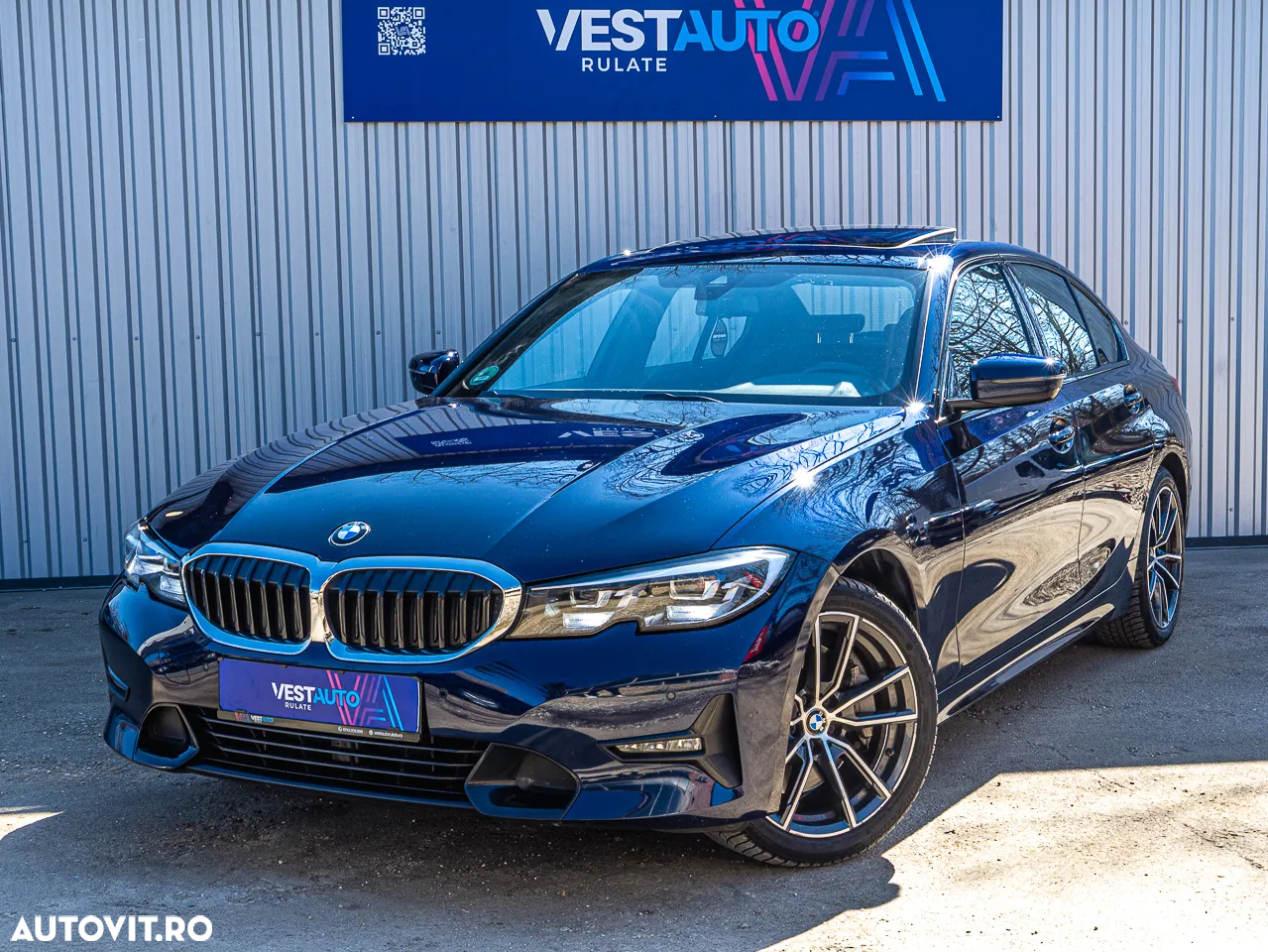BMW Seria 3 330i AT - 2