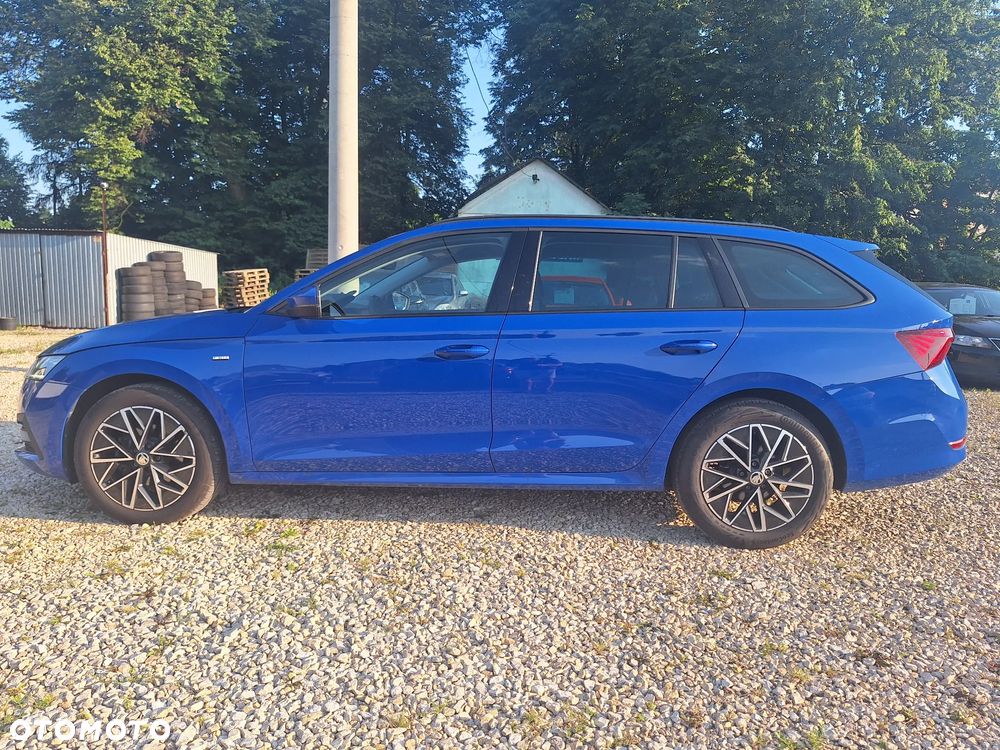 Skoda Octavia 2.0 TDI DSG Clever - 8