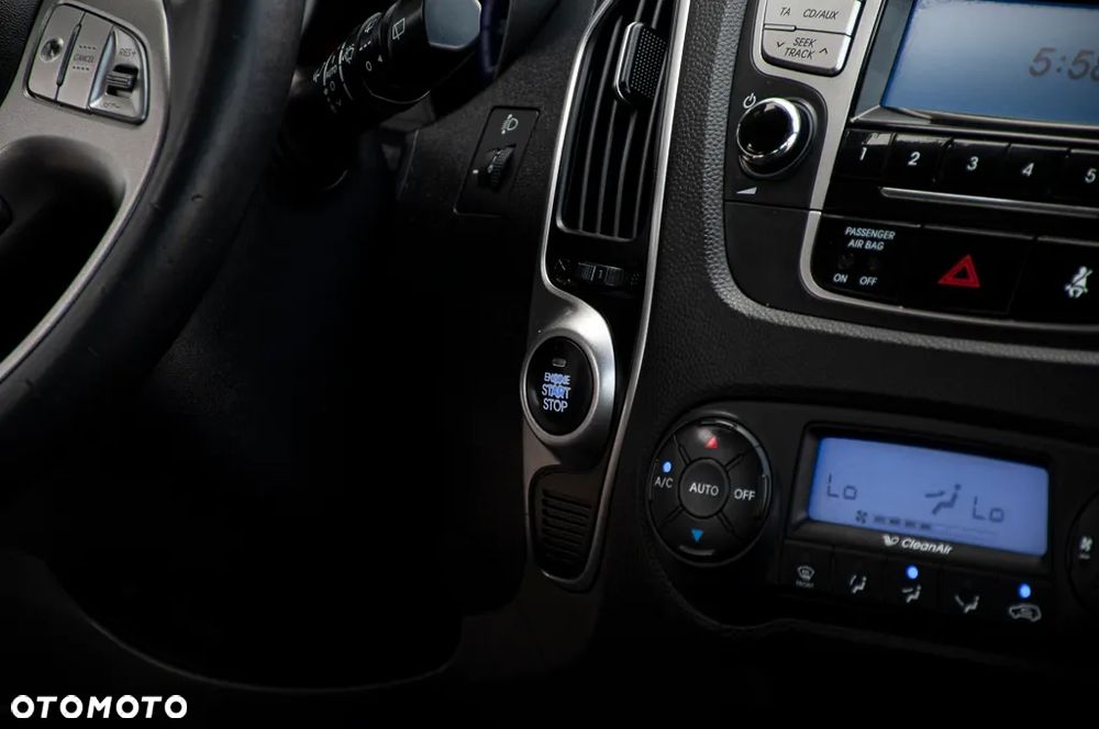 Hyundai ix35 2.0 CRDi 4WD Premium - 12