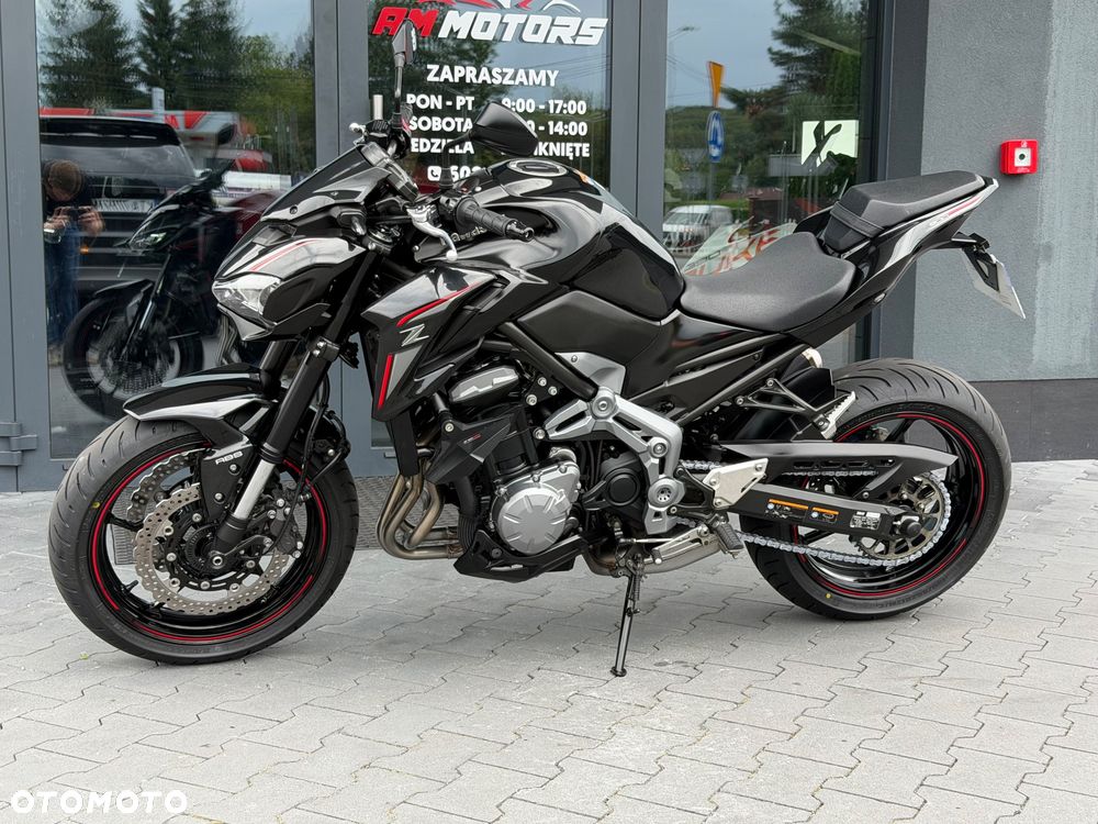 Kawasaki Z 900 - 25