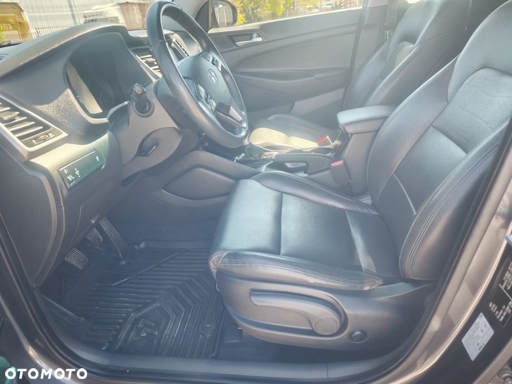Hyundai Tucson 1.6 GDi 2WD Premium - 27