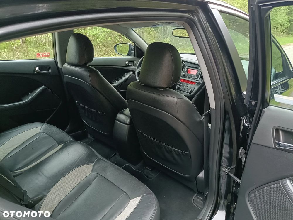 Kia Optima 1.7 CRDi L - 11