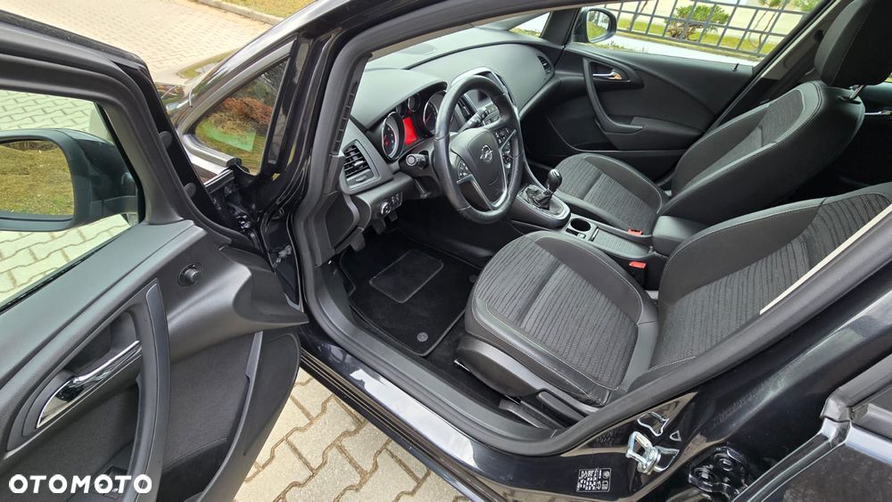 Opel Astra 1.4 T Sport EU6 - 9