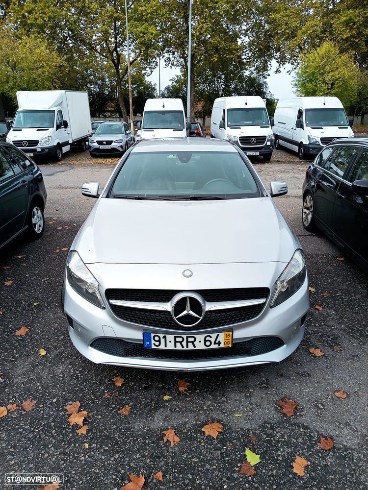 Mercedes-Benz A 180 d Urban - 2
