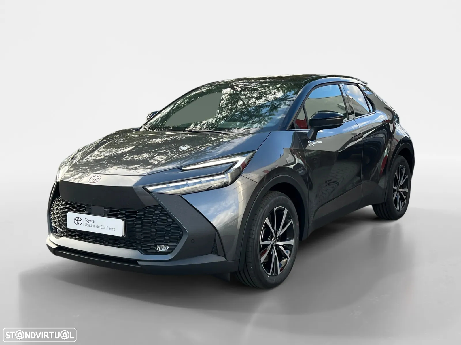 Toyota C-HR 2.0 Hybrid Square Collection - 2