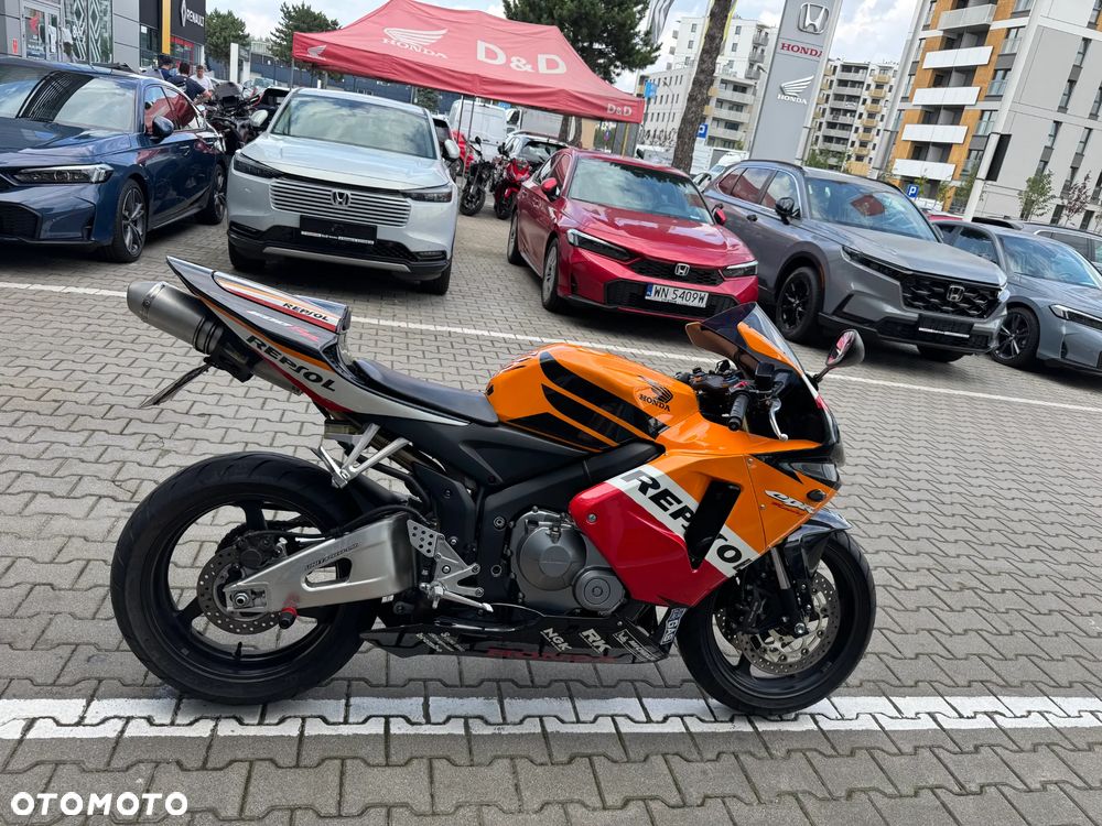 Honda CBR - 6