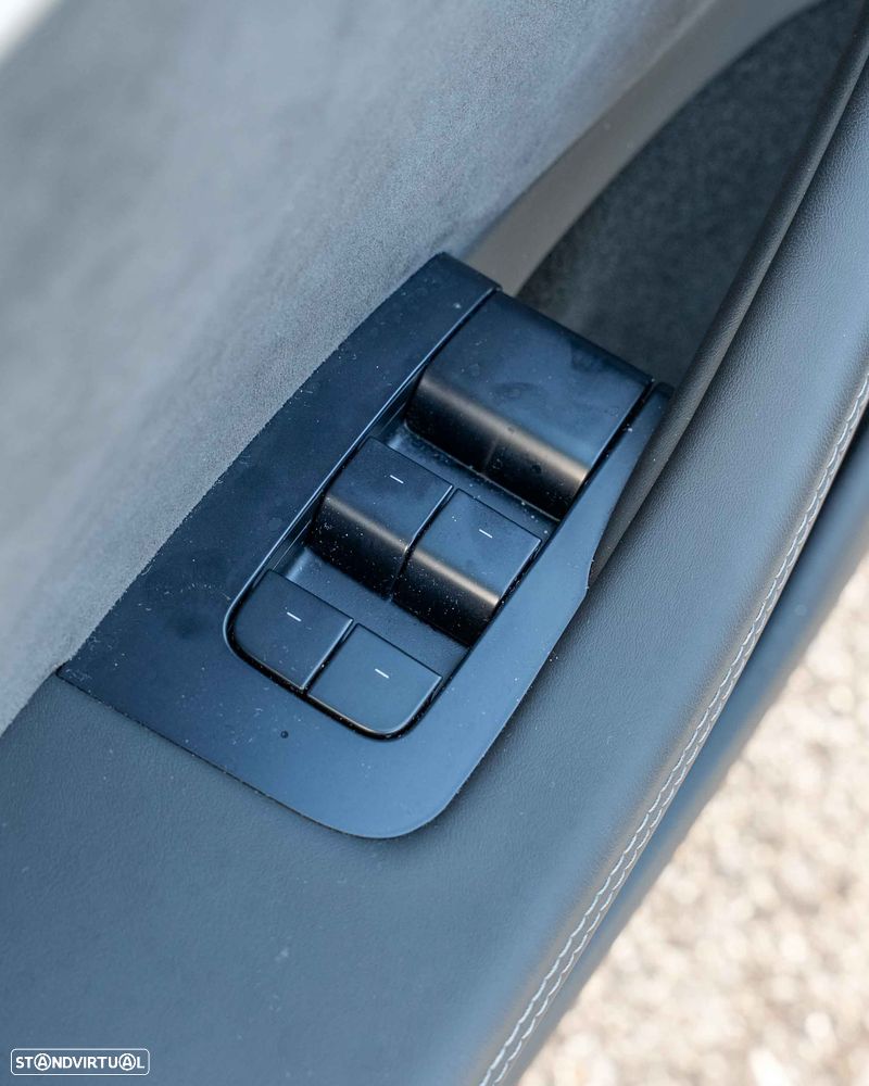 Tesla Model 3 Performance Tração Integral - 29