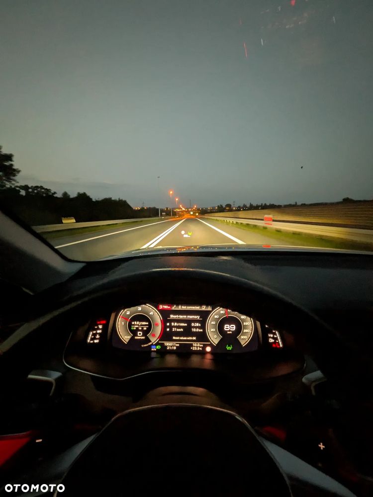 Audi A6 Avant 40 TDI mHEV Quattro Sport S tronic - 16