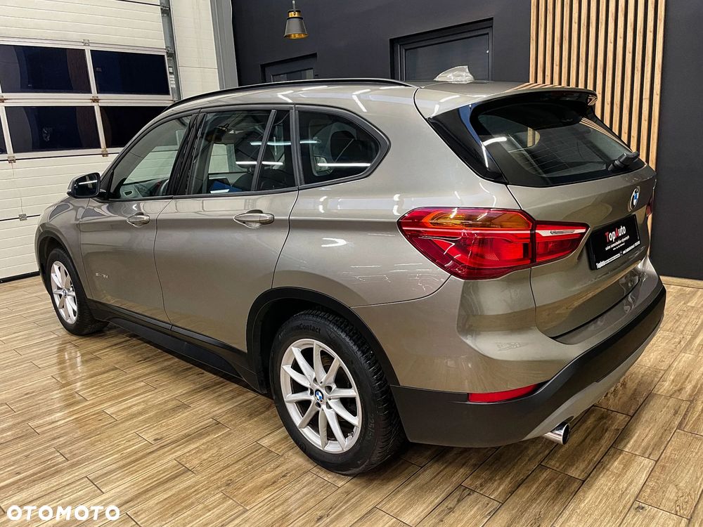 BMW X1 sDrive18d Advantage - 9