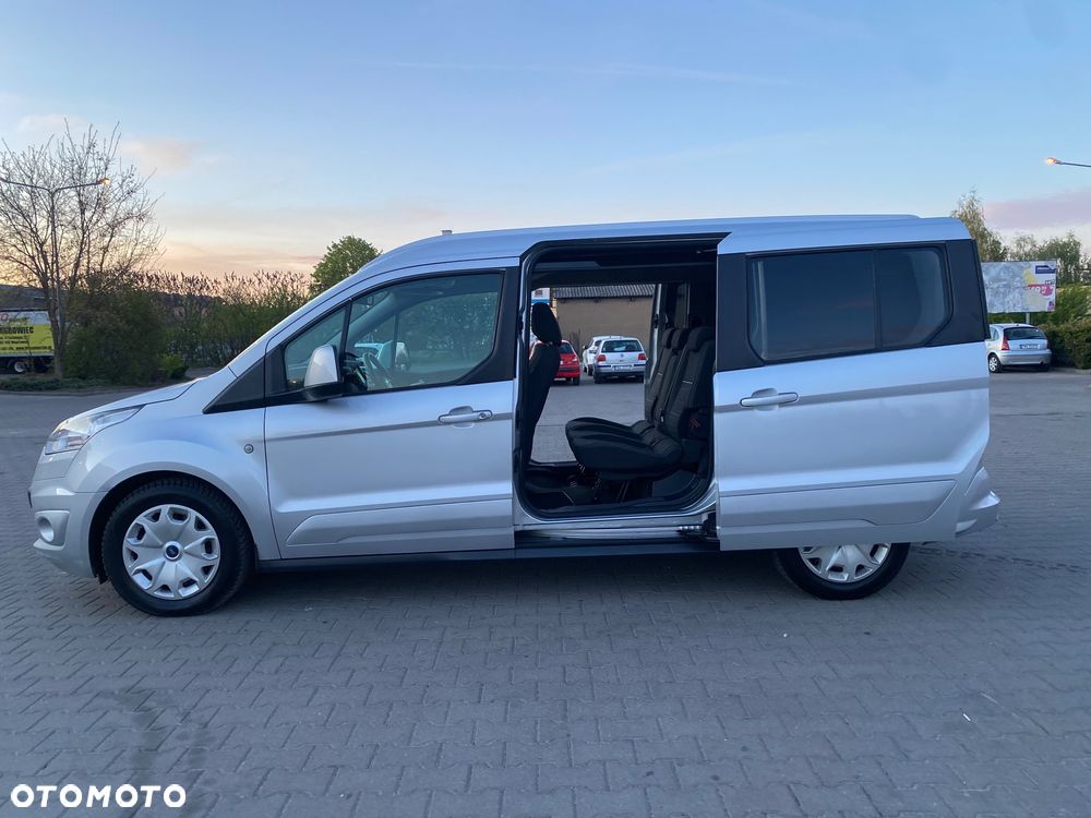 Ford Tourneo Connect Gr 1.5 TDCi Titanium - 24