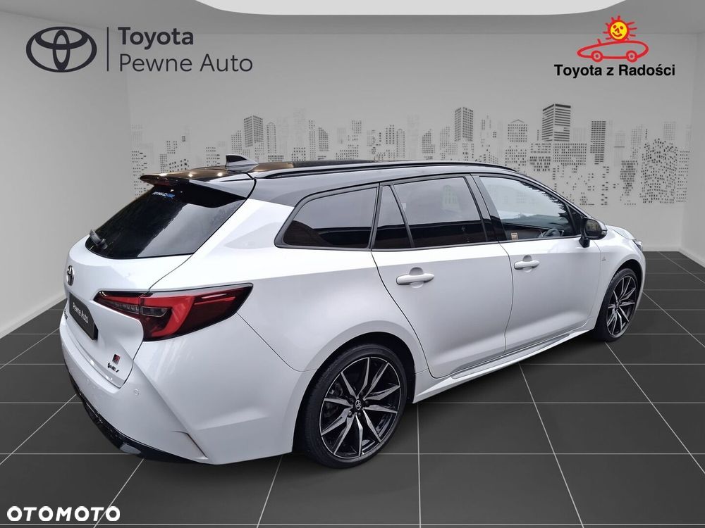 Toyota Corolla - 5