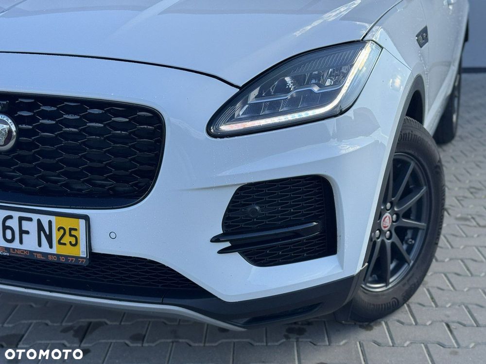 Jaguar E-Pace - 8