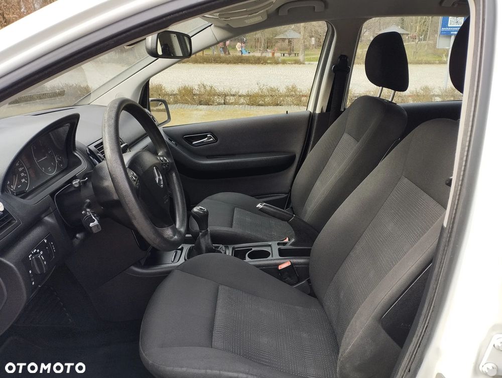 Mercedes-Benz Klasa A 160 CDI Elegance DPF BlueEFFICIENCY - 26