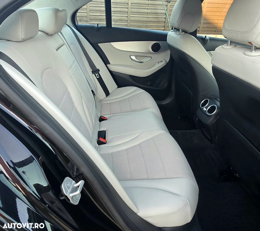 Mercedes-Benz C 220 (BlueTEC) d 7G-TRONIC AMG Line - 16