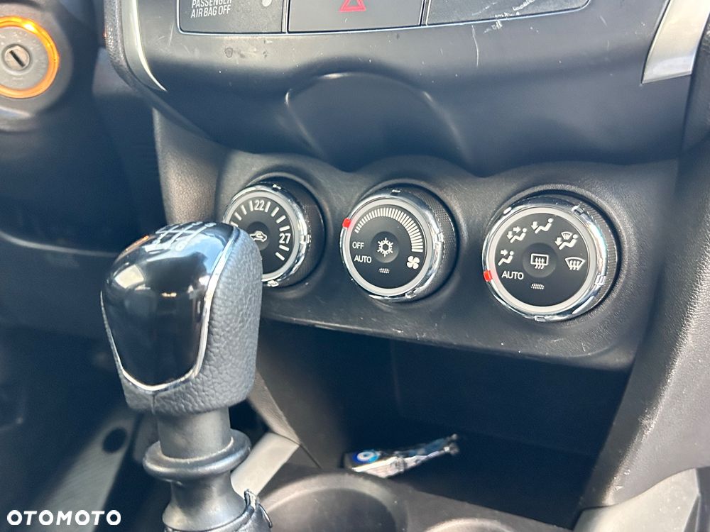 Mitsubishi ASX - 21