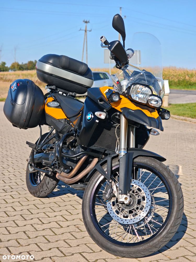 BMW F