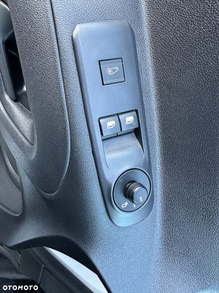 Toyota Proace City 1.5 D-4D  2,3t Active - 13