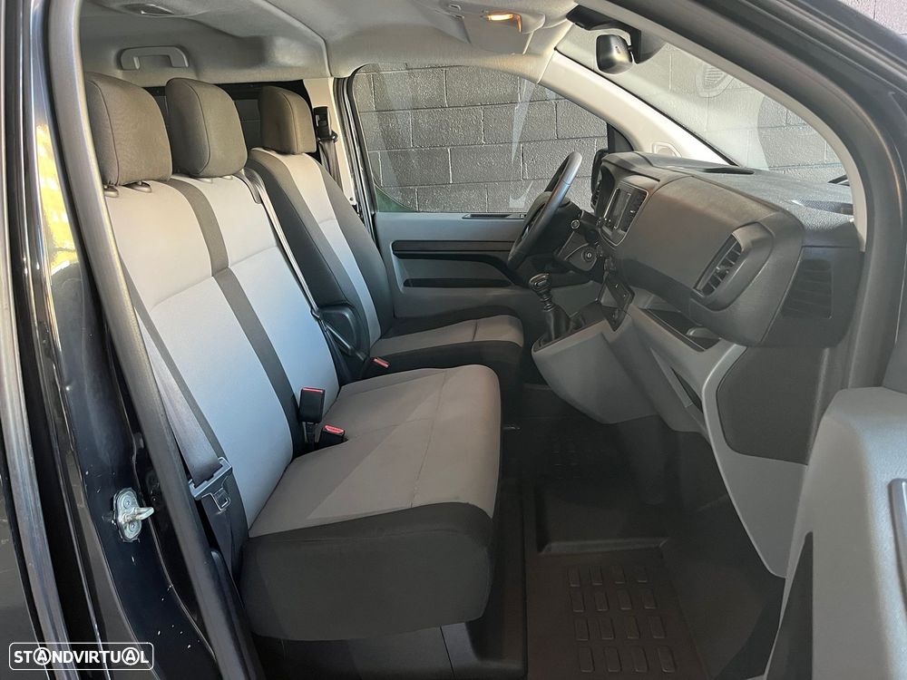 Peugeot Expert 2.0 BlueHDi L2H1 Semi-Vidrado - 11