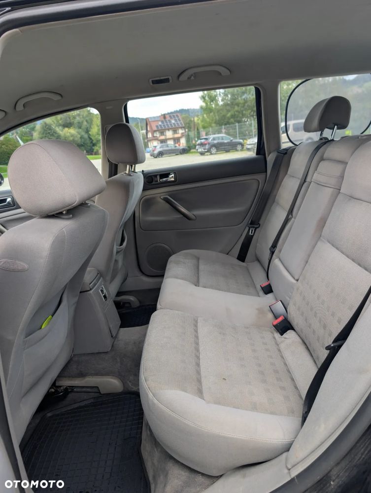 Volkswagen Passat - 8