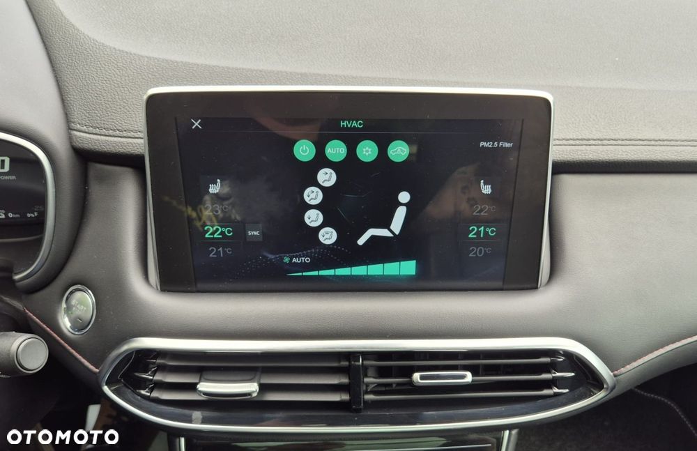MG HS PHEV Luxury - 14
