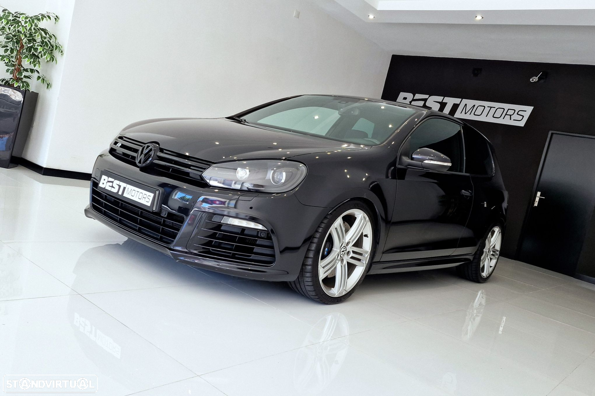 VW Golf 2.0 TSi R20 DSG - 4