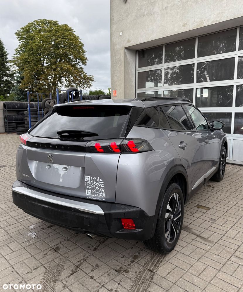 Peugeot 2008 - 4