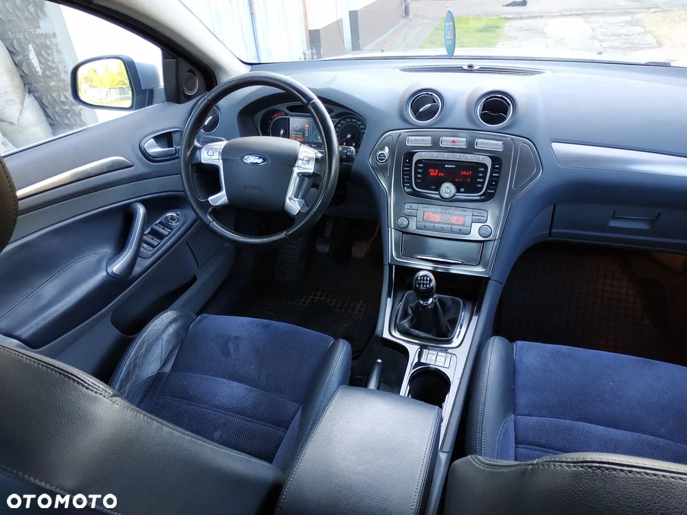 Ford Mondeo 2.0 TDCi Titanium X - 15