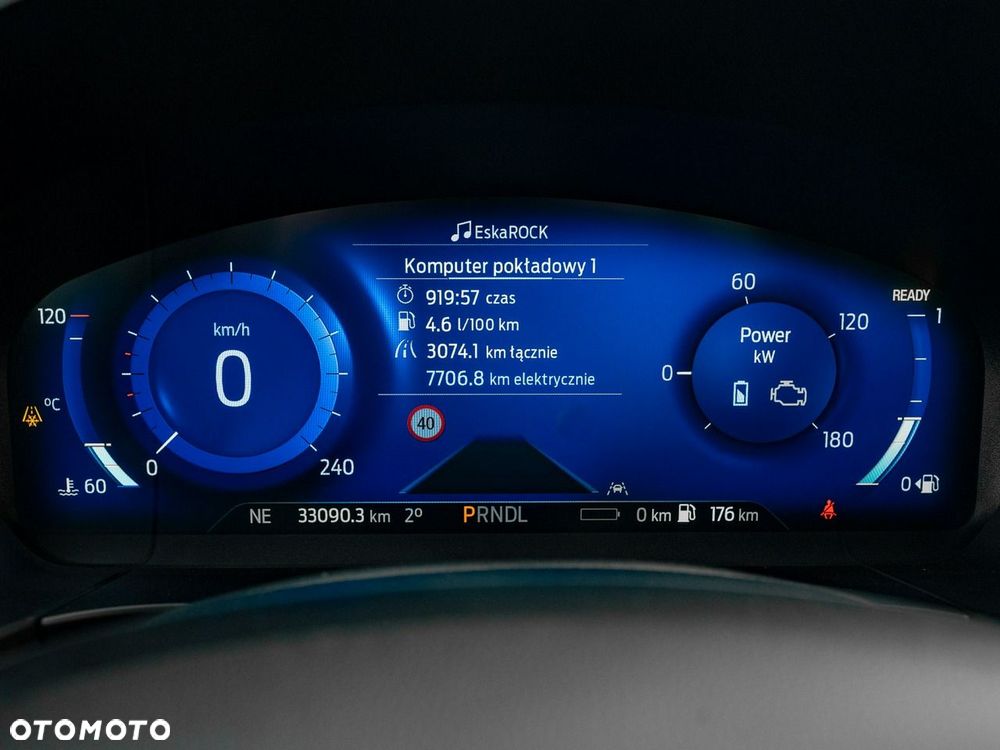 Ford Kuga - 16