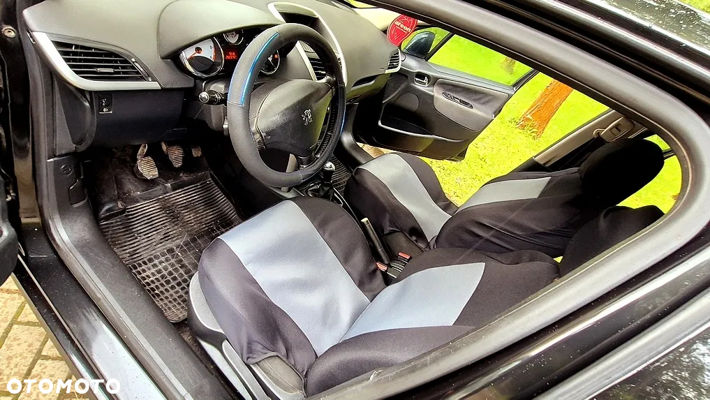 Peugeot 207 1.6 HDi Presence - 5