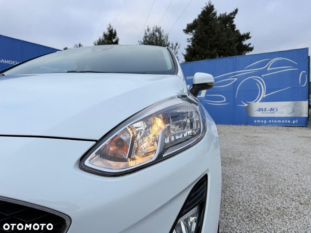 Ford Fiesta 1.0 EcoBoost S&S TREND - 11