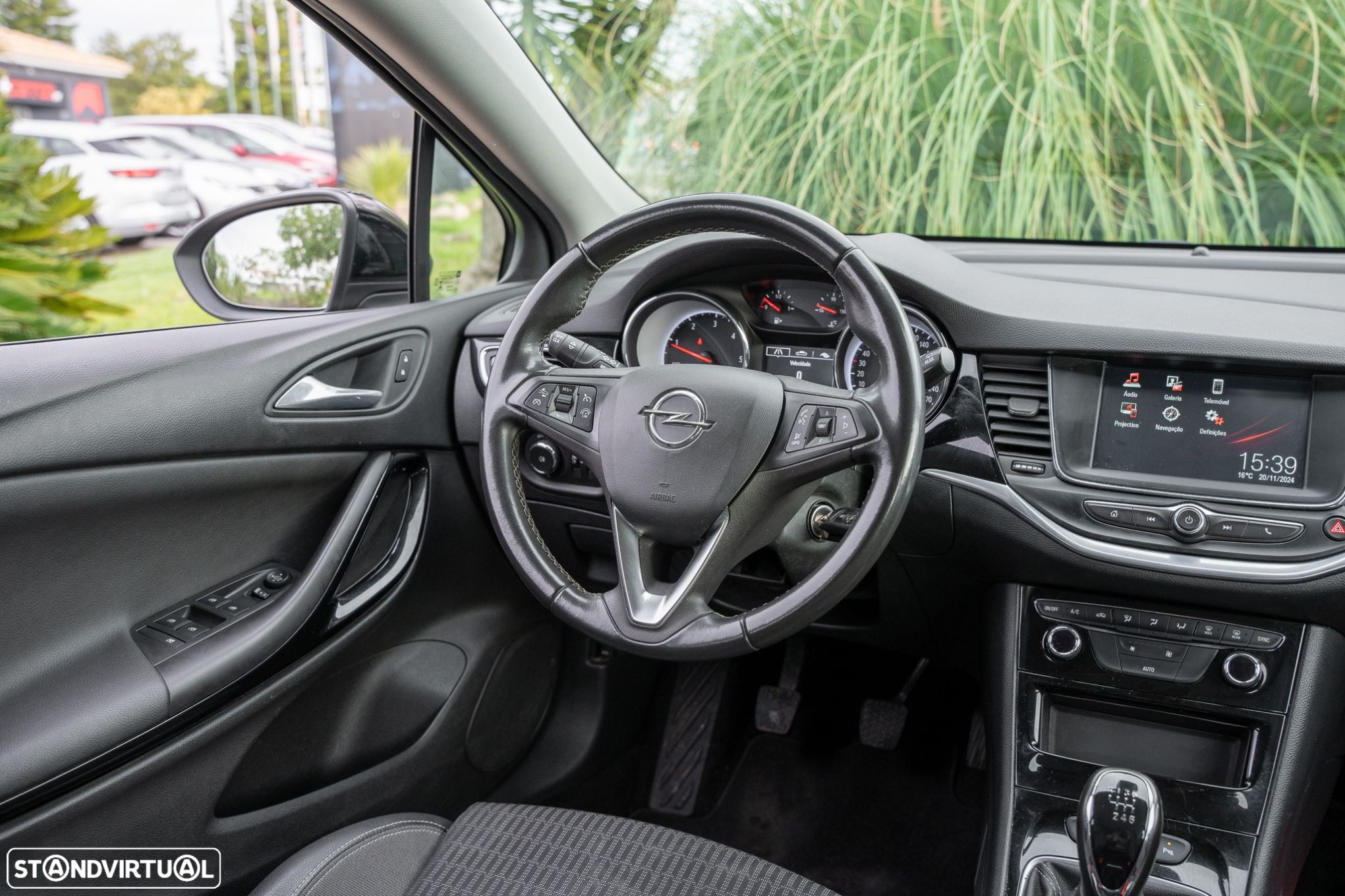 Opel Astra Sports Tourer - 18