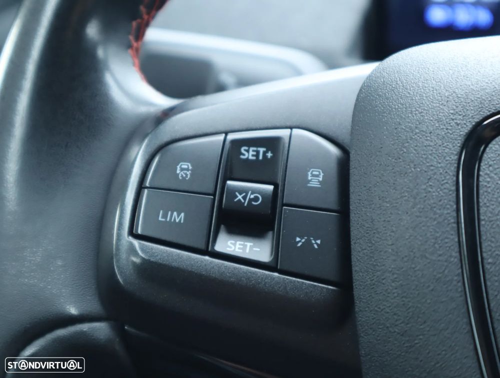 Ford Mustang Mach-E 75.7 kWh Premium AWD - 41