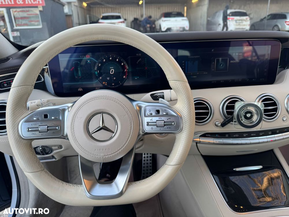 Mercedes-Benz S 560 4MATIC Aut - 9