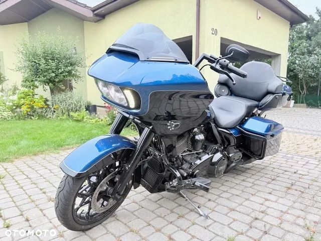Harley-Davidson Touring Road Glide - 32