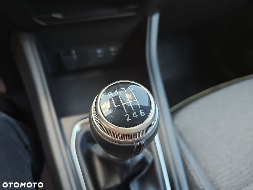 Renault Captur 1.0 TCe Techno - 16