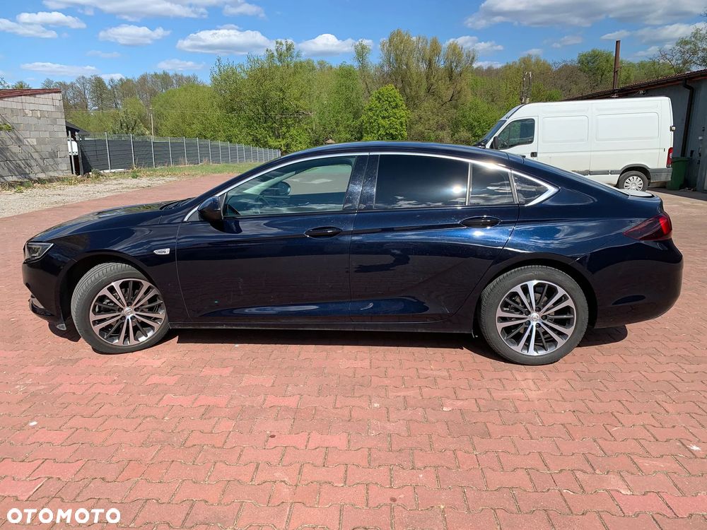 Opel Insignia 1.5 T Elite S&S - 10