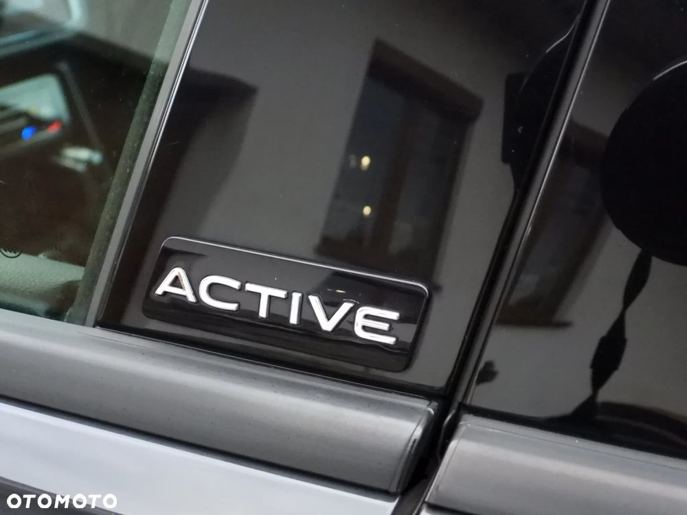 Volkswagen Tiguan - 19