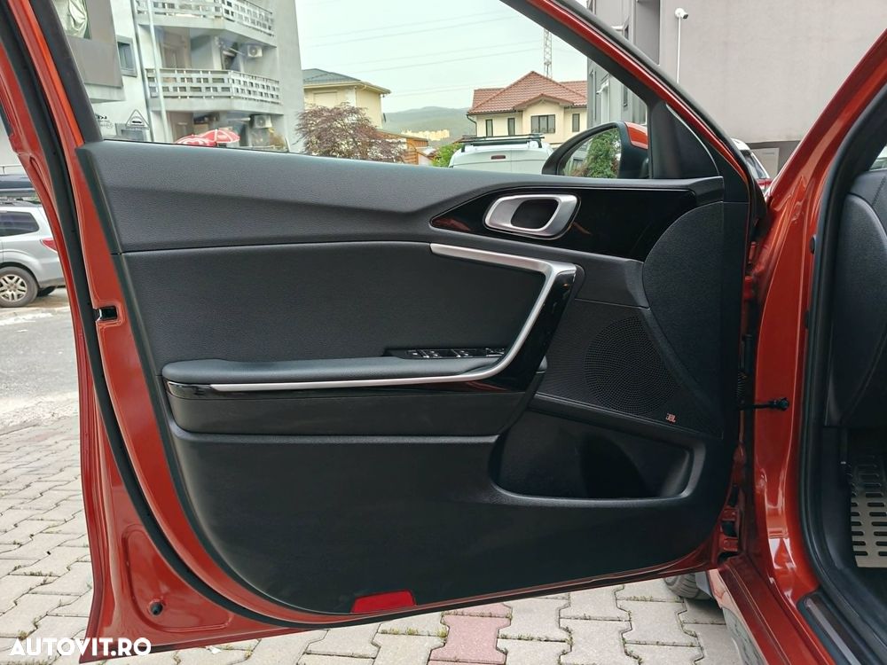 KIA Pro Ceed 2021 — imagine 10