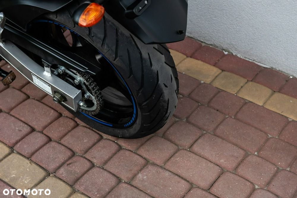 Yamaha FZ - 9