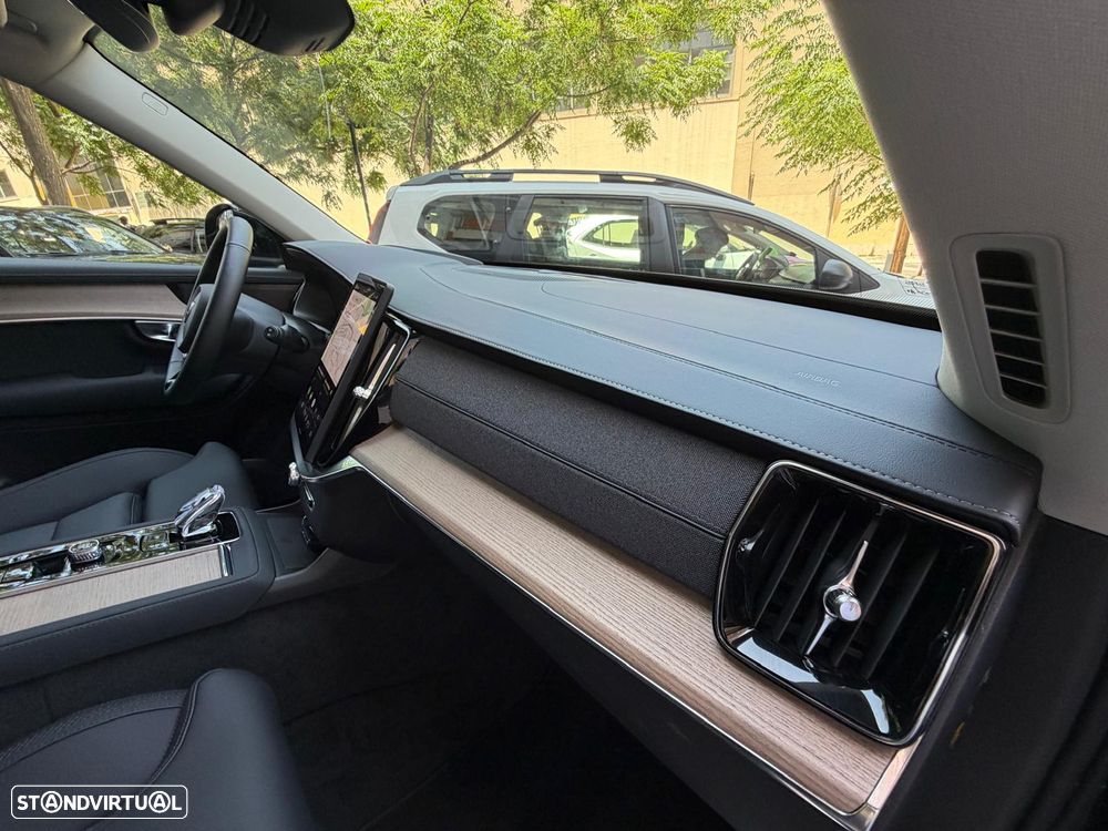 Volvo XC 90 2.0 T8 PHEV Plus Bright AWD - 17