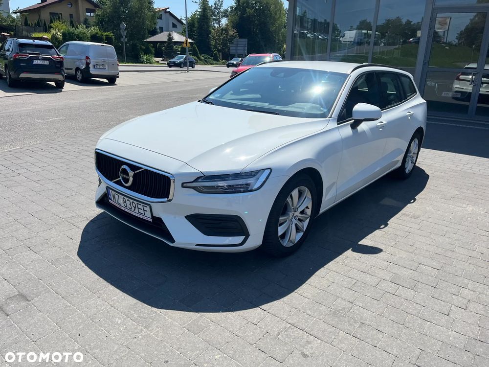 Volvo V60 B3 B Momentum Core