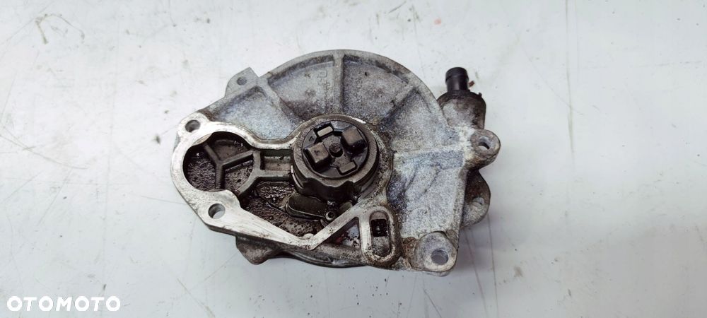 POMPA VACUM AUDI A1 8X A3 8V VOLKSWAGEN SEAT SKODA 1.6 TDI 03L145100B - 3