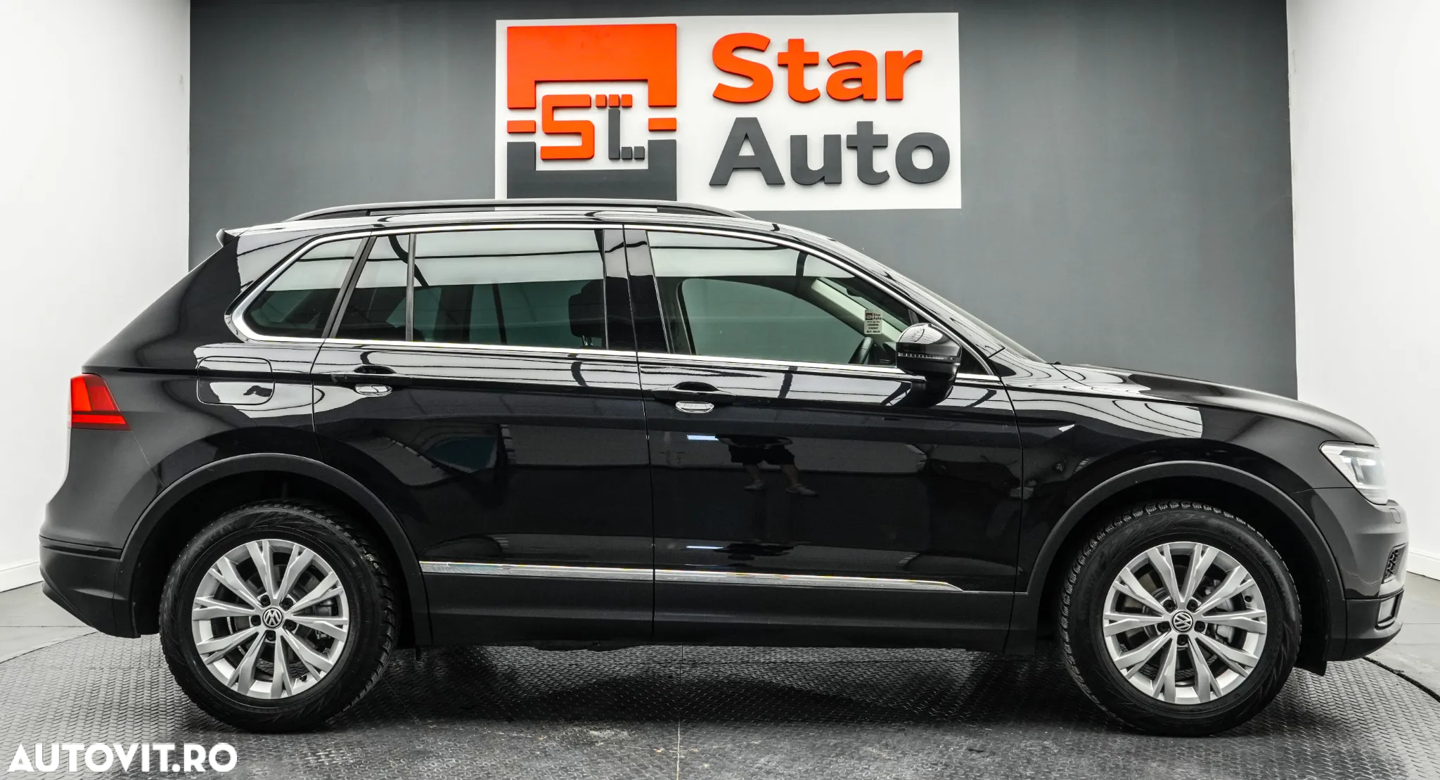 Volkswagen Tiguan 2.0 TDI DPF DSG Comfortline - 10