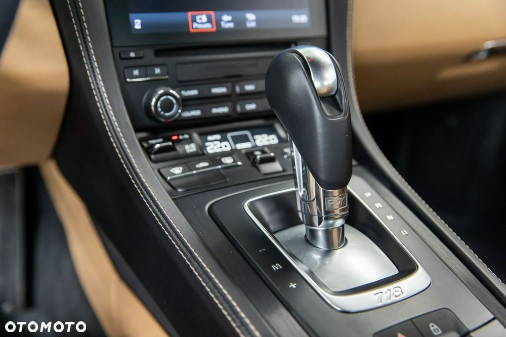 Porsche 718 Cayman GTS 4.0 PDK - 36